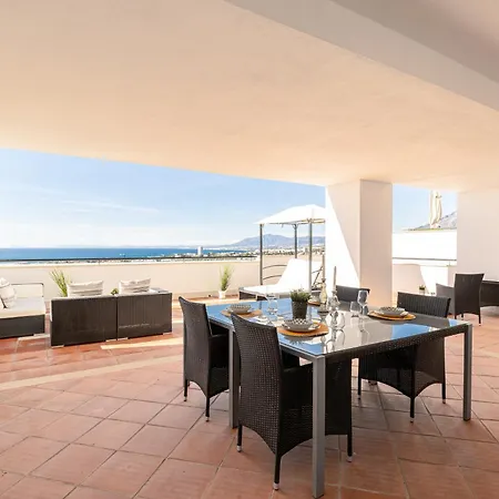 Duplex De Lujo Golf Hébergement de vacances Marbellac