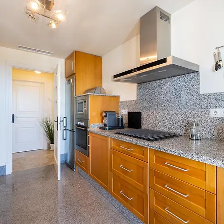 Duplex De Lujo Golf 度假居 *